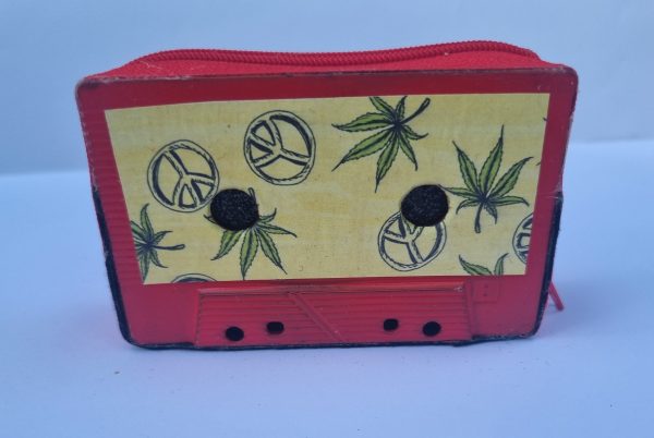 Foto frontal del Monedero Cassette Marihuana