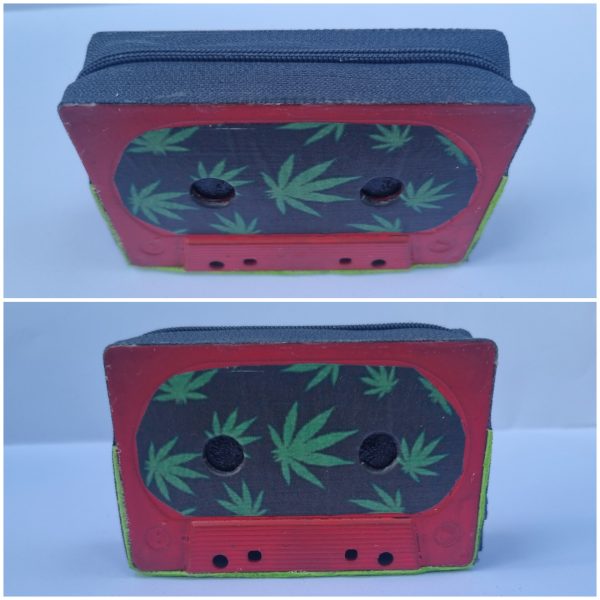 Collage de fotos del Monedero Cassette Marihuana
