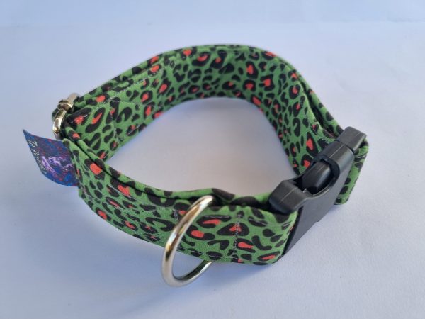 Foto del Collar de perro leopardo verde