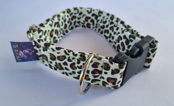 Foto del Collar de perro Leopardo Blanco