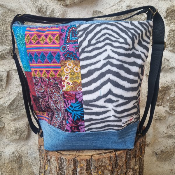 Foto desde la parte delantera de la Tote-Mochi 2.0