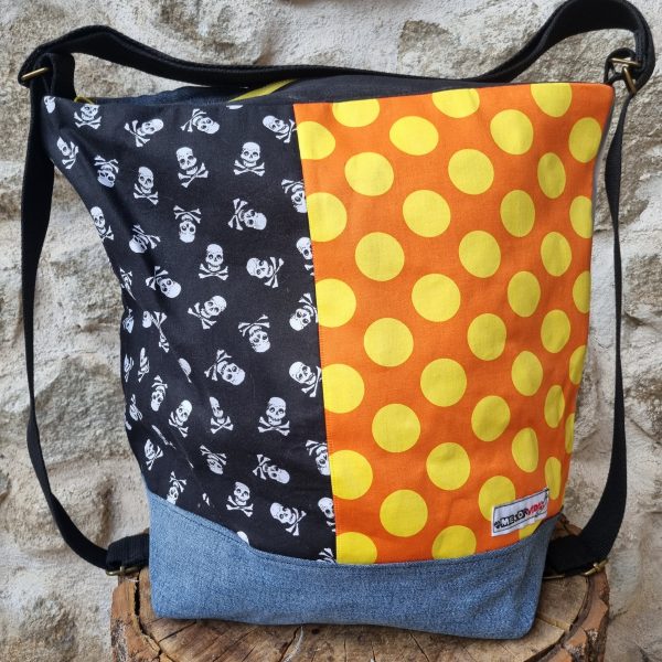 Foto desde la parte delantera de la Tote-Mochi 2.0