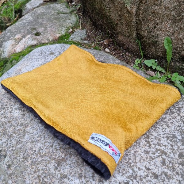 BRAGA DE CUELLO SERPIENTE