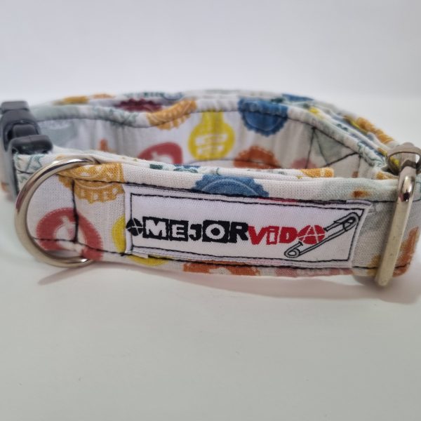 Foto del collar chapas cerveza