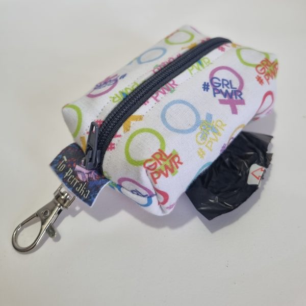 Foto del porta bolsas para perro girl power