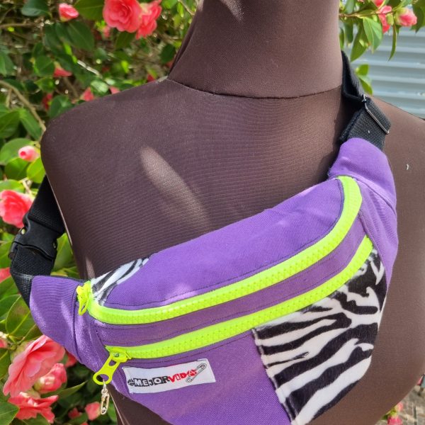 Foto de la parte delantera de la riñonera retalera