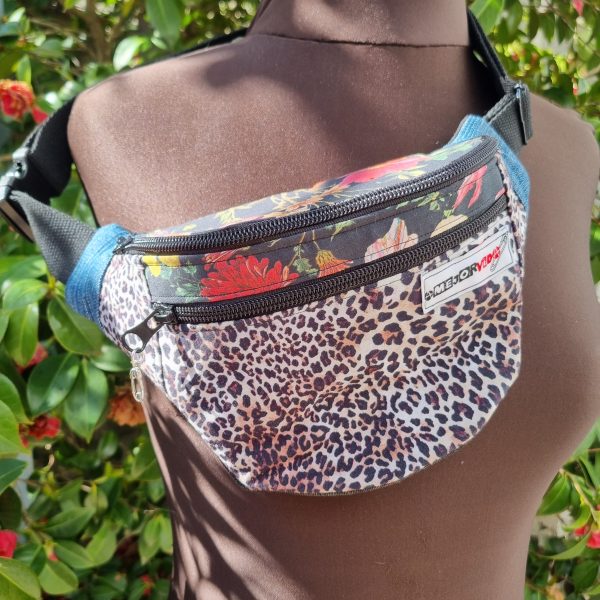 Foto de la parte delantera de la riñonera retalera