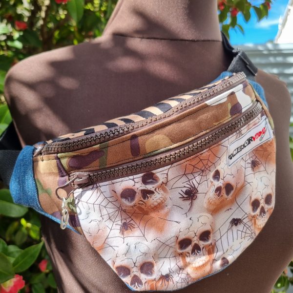 Foto de la parte delantera de la riñonera retalera