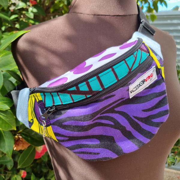 Foto de la parte delantera de la riñonera retalera